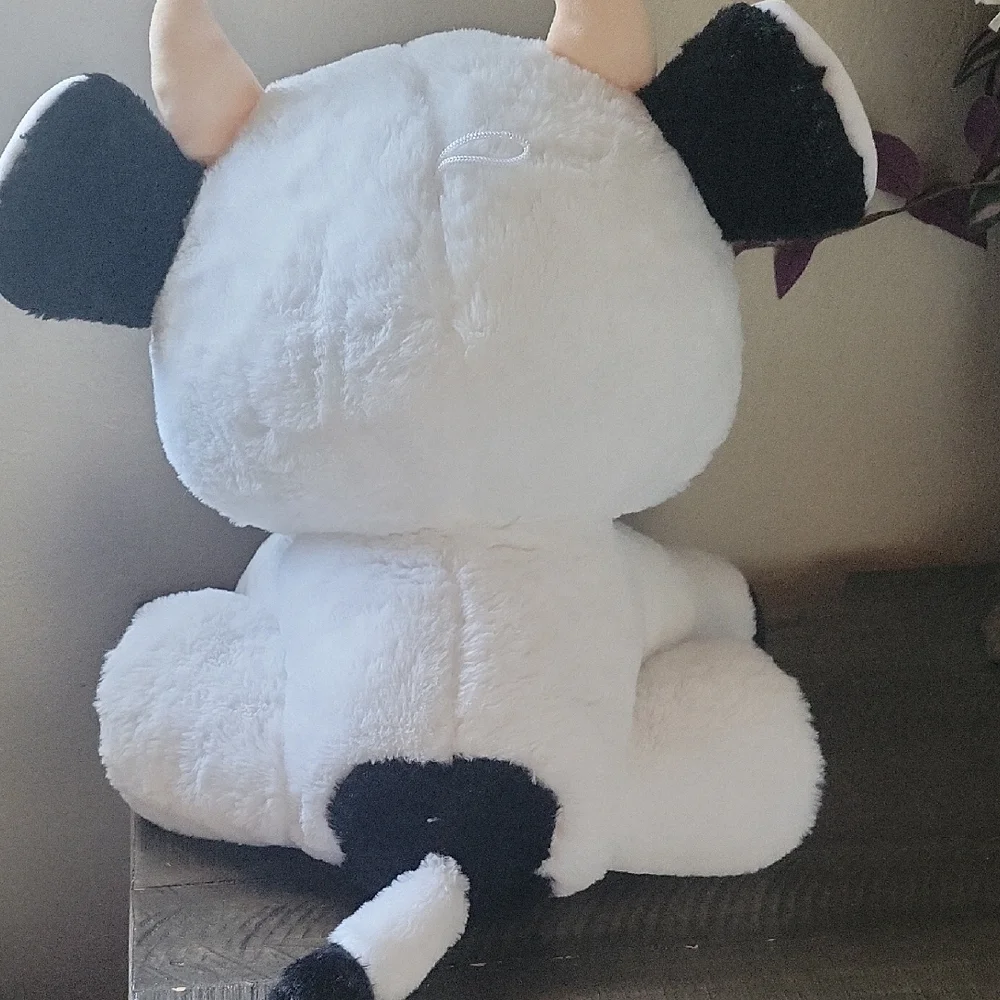 Toy Factory Adorable Black and White Cow,glitter Eyes Plush Toy